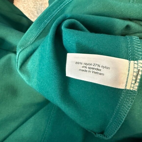 Jade Green Long-Sleeve Dress - Picture 6 of 6